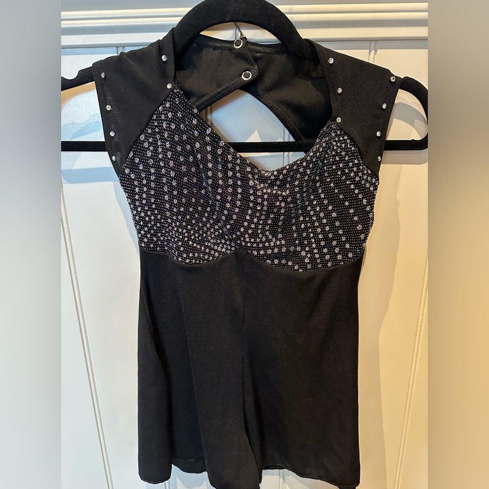 WEISSMANS Medium Child Black Dance Bodysuit Sequinned Bodice Cap Sleeves